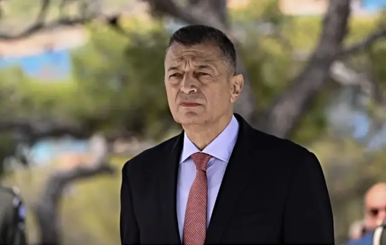 Αλλαγή φρουράς στο Άγιο Όρος: Ο Στρατηγός Στεφανής αναλαμβάνει τη διοίκηση