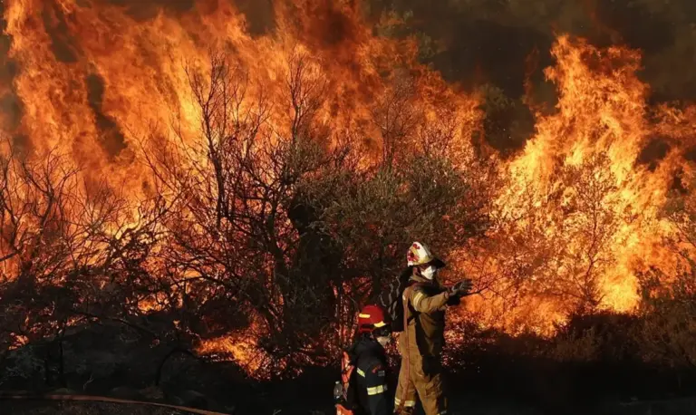 Σε επιφυλακή ακόμη και για «mega fires» η χώρα έως και τον Δεκαπενταύγουστο