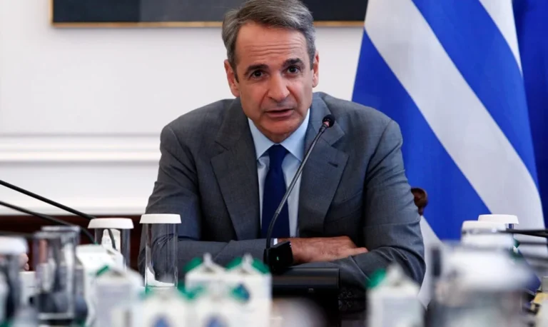 Μίνι υπουργικό συμβούλιο την Τρίτη για τα καμένα 