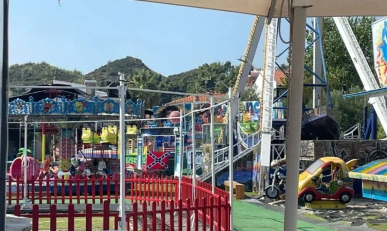 Χαλκιδική: Ο 19χρονος Γιάννης που σκοτώθηκε σε λούνα παρκ – “Αύριο θα έφευγε για την Ικάρων”