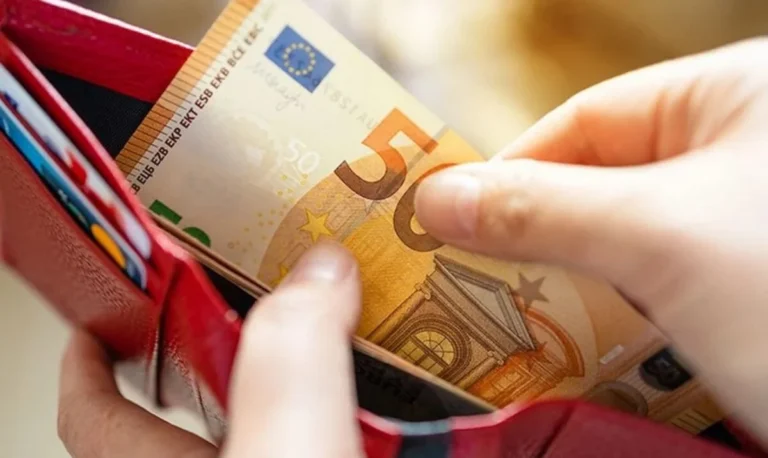 Hμέρα πληρωμών για τους φορολογούμενους