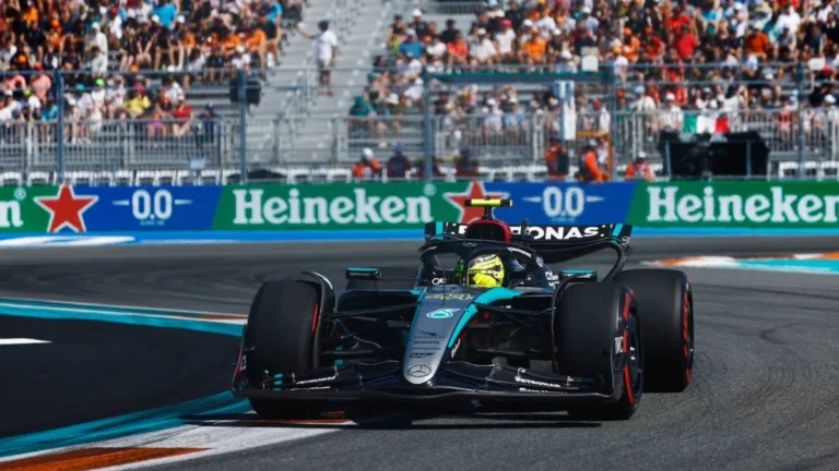 F1: Πόσες κάμερες λέτε πως έχει ένα μονοθέσιο; (+video)
