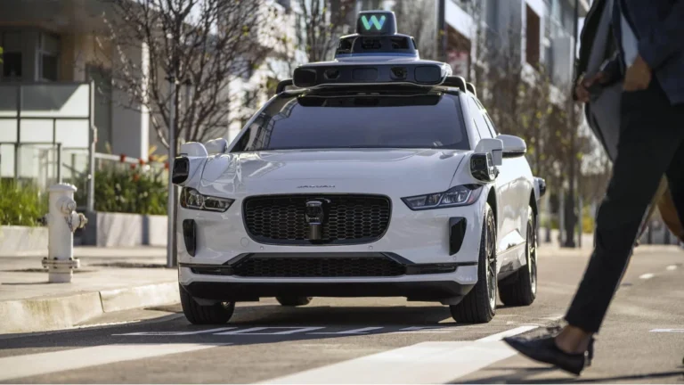 Ξάγρυπνοι στο Σαν Φρανσίσκο από τα robotaxi… (+video)