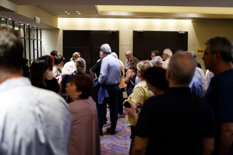 Με 163 ψήφους υπέρ – 123 κατά, εγκρίθηκε η πρόταση μομφής κατά του Στέφανου Κασσελάκη