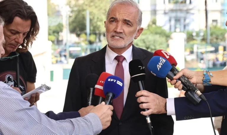Διαγράφηκε ο Μάριος Σαλμάς από τη Νέα Δημοκρατία – Δεν παραδίδει την έδρα του
