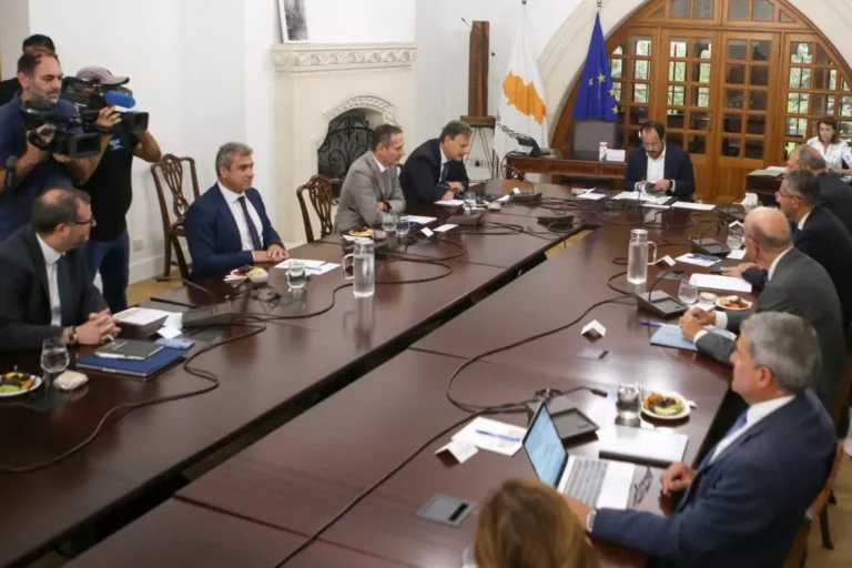 Ηλεκτρικό Καλώδιο Ελλάδας – Κύπρου: Η Συνεχιζόμενη «Μάχη» για τη Διασύνδεση – Συμφωνία σε Αναμονή