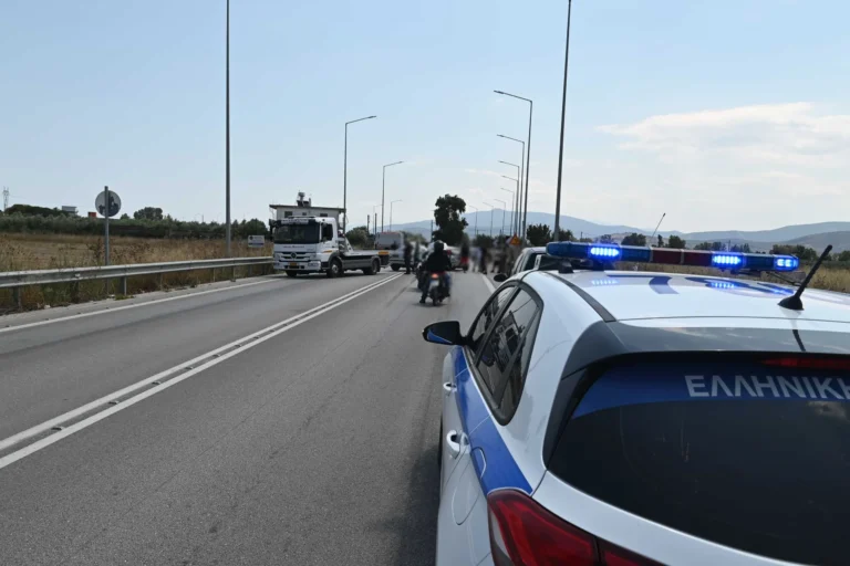 Στην εντατική 16χρονος συνοδηγός μηχανής μετά από καταδίωξη από την αστυνομία