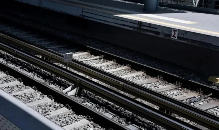 Ημαθία: Άνδρας παρασύρθηκε από αμαξοστοιχία στο Πλατύ – Ανασύρθηκε χωρίς τις αισθήσεις του