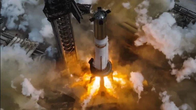 Εκπληκτική η νέα δοκιμαστική πτήση του Starship της SpaceX – Μια αποστολή ορόσημο