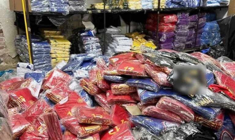 Θεσσαλονίκη: Εντοπίστηκε αποθήκη με 16.000 προϊόντα “μαϊμού” – Περίπου μισό εκατομμύριο η ζημία