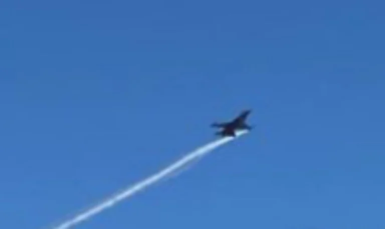 Το F-16 της ομάδας Ζευς “έσκισε” τον ουρανό της Θεσσαλονίκης