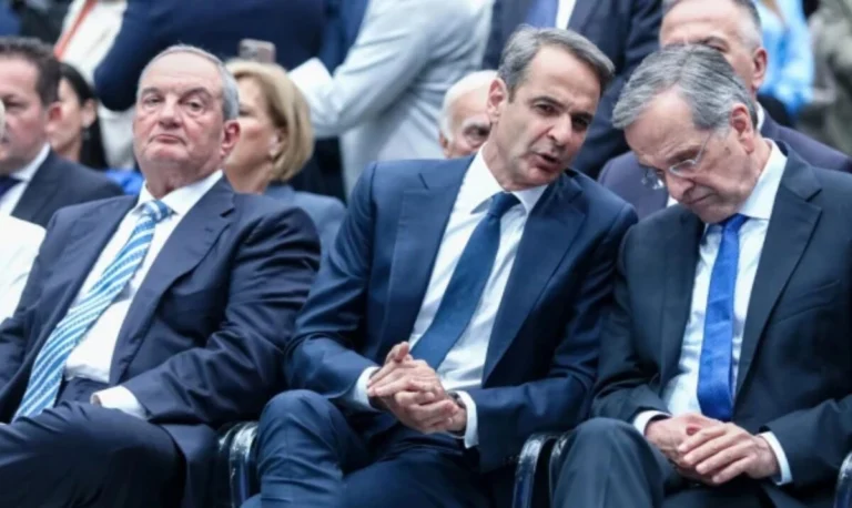 Κυριάκος Μητσοτάκης – Αντώνης Σαμαράς – Κώστας Καραμανλής: Το «ραντεβού» στο Ίδρυμα Καραμανλή εν μέσω «παγωμάρας»