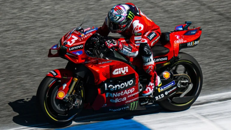 MotoGP Ταϊλάνδης Sprint: Νίκη του Μπαστιανίνι, βήμα τίτλου για τον Μαρτίν