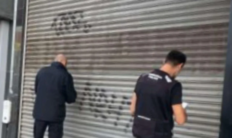 Η Δημοτική Αστυνομία σφράγισε το club που σέρβιρε αλκοόλ σε ανήλικους και κατέληξαν στο νοσοκομείο – Βεργίνα Τηλεόραση