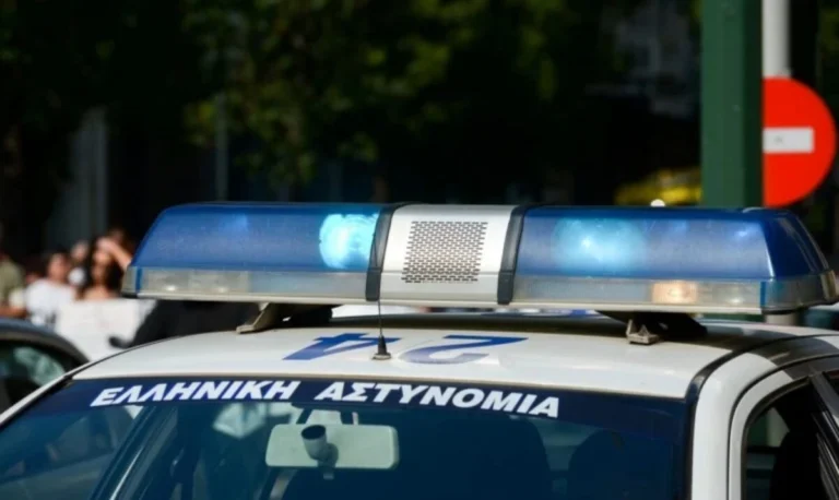 Θεσσαλονίκη: Στη δημοσιότητα τα στοιχεία 50χρονου απατεώνα – Έμπαινε σε σπίτια ηλικιωμένων ως τεχνίτης και τους έκλεβε – Βεργίνα Τηλεόραση