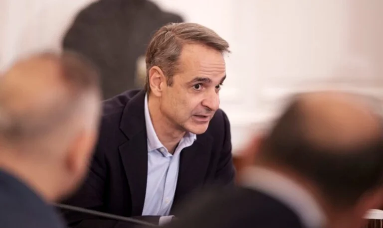 Μητσοτάκης στο υπουργικό: Η Ελλάδα να βρεθεί με λιγότερους φόρους στο τέλος της 4ετίας