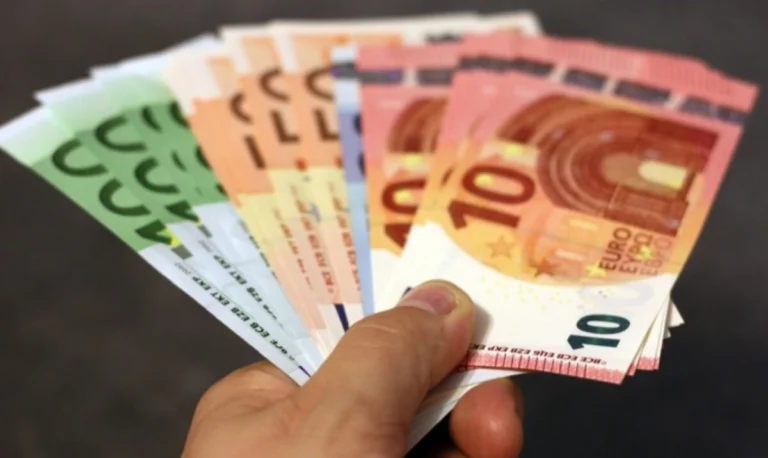 Παρατείνεται η καταβολή προσωπικής διαφοράς στους συνταξιούχους επικουρικής ασφάλισης της Εθνικής Τράπεζας