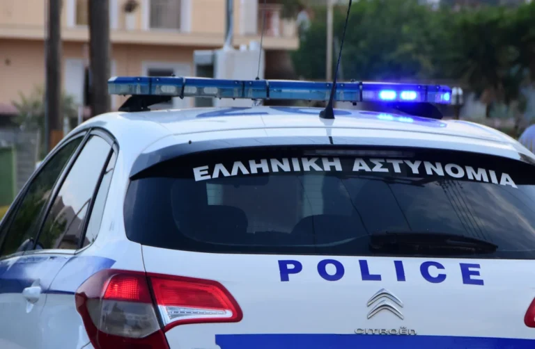 Λήστεψαν και μαχαίρωσαν 43χρονο μέσα στο σπίτι του – Τρεις συλλήψεις