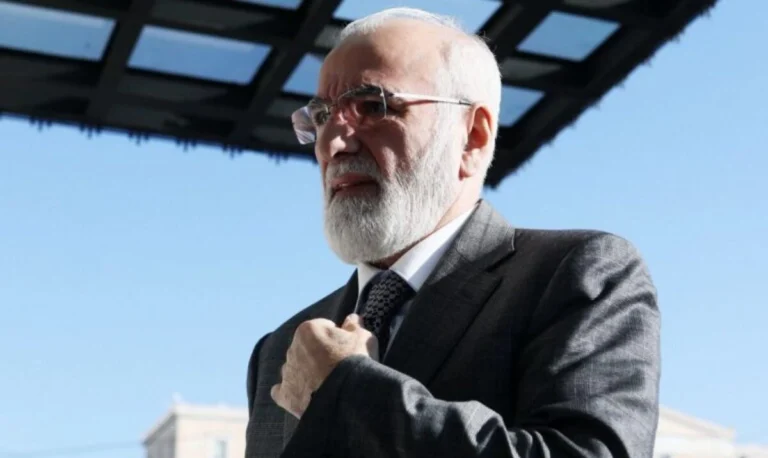 ΟΛΘ: Με νέες αγορές σε ακόμα υψηλότερες τιμές απαντά ο Ιβάν Σαββίδης
