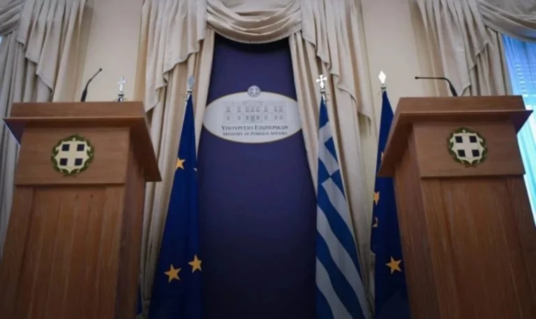 To ΥΠΕΞ απαντά στο “άλυτο μακεδονικό ζήτημα” του Μίτσκοσκι: Το γεγονός αυτό αποτελεί πρόκληση για την Ελλάδα