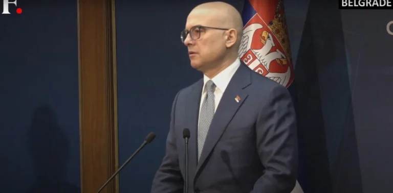 Πολιτικός Σεισμός στη Σερβία: Παραίτηση του Πρωθυπουργού Μίλος Βούτσεβιτς λόγω Φοιτητικών Κινητοποιήσεων