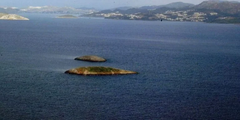 Ίμια: Τιμά τους τρεις πεσόντες η Νέα Δημοκρατία 29 χρόνια μετά