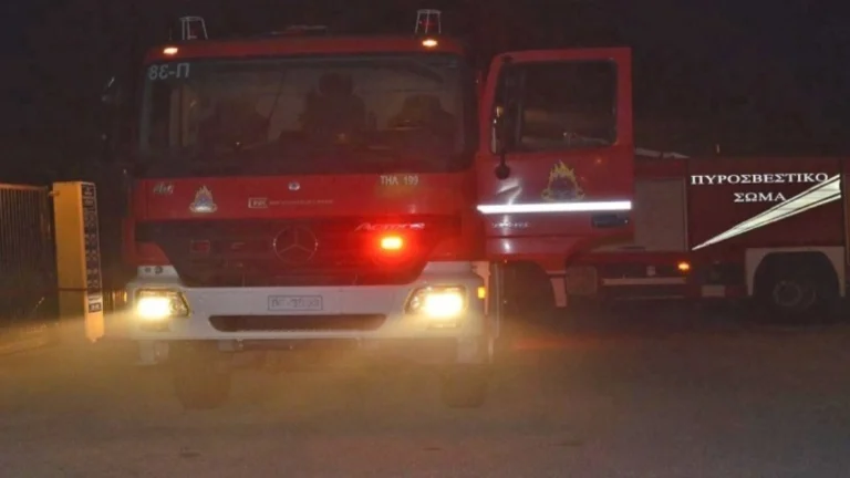 Γλυφάδα: Φωτιά σε μονοκατοικία επί της οδού Μωρέως