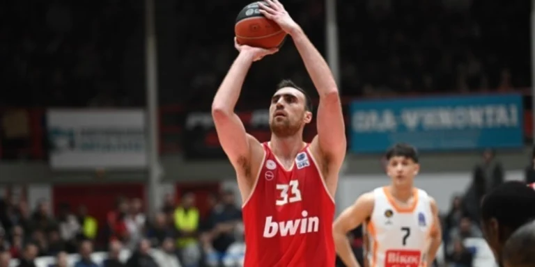 Προμηθέας Πατρών-Ολυμπιακός 74-77: Τα βρήκε… σκούρα στην Πάτρα, αλλά έφυγε νικήτρια από το «Δημήτρης Τόφαλος» η ομάδα του Μπαρτζώκα