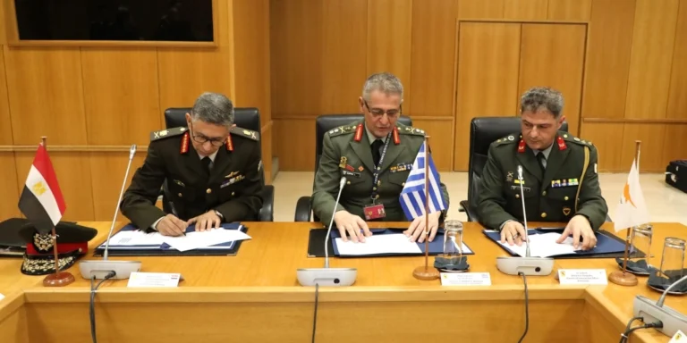 ΓΕΕΘΑ: Υπογραφή κοινού σχεδίου δράσης Ελλάδας-Κύπρου-Αιγύπτου και Ελλάδας-Αιγύπτου