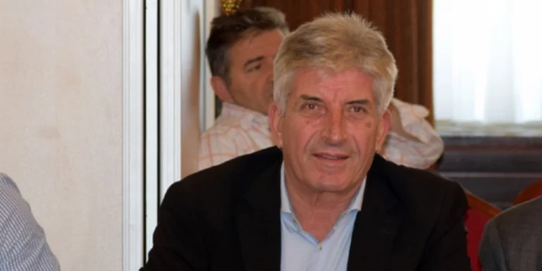 Δήμαρχος Κρωπίας: Στήριξη του εργατικού δυναμικού του δήμου με σκοπό να αναπτύξει τη ζωή του