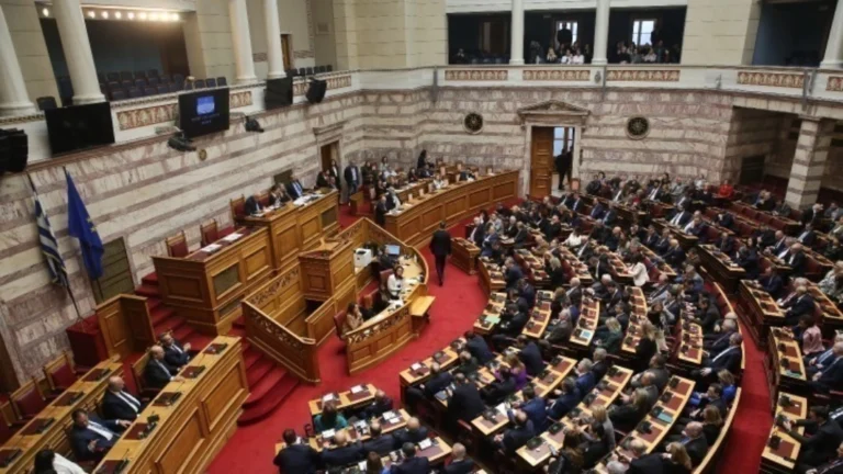 Βουλή: Ολοκληρώθηκε από η επεξεργασία του νομοσχεδίου για την «Κύρωση Κώδικα έμμεσων φόρων»