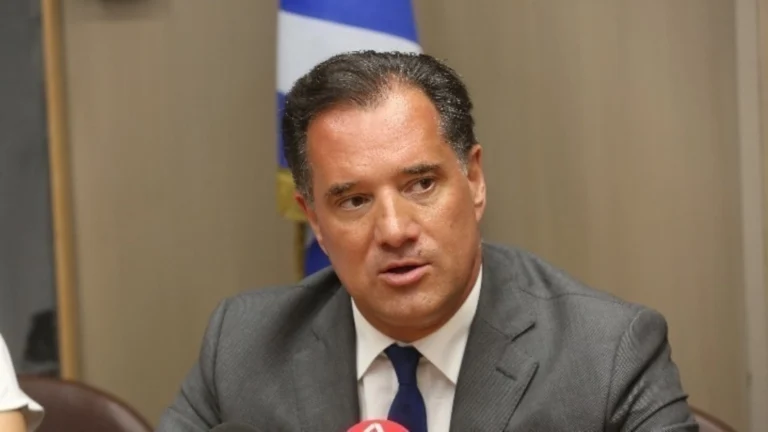 Γεωργιάδης: Δεν είμαι ούτε δολοφόνος ούτε λαθρέμπορος – Οι πλατείες μπορεί να λένε και βλακείες