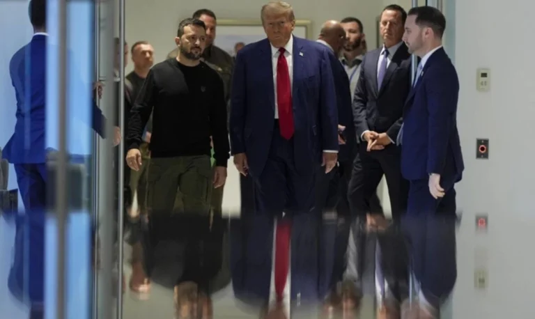 Απογοητευμένος ο Τραμπ από τον Ζελένσκι, ζητά εκλογές: Νομίζω πως έχω τη δύναμη να βάλω τέλος στον πόλεμο στην Ουκρανία