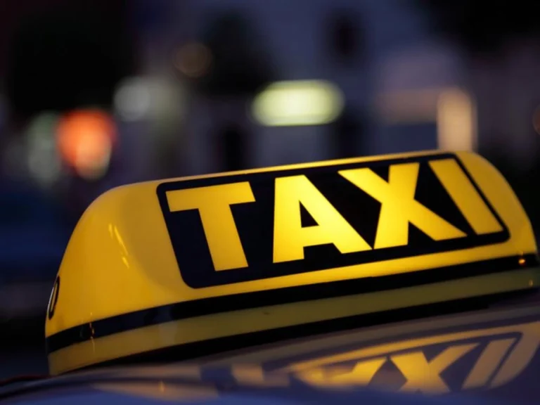 Ταξί: Τρίωρη στάση εργασίας στις 28/02