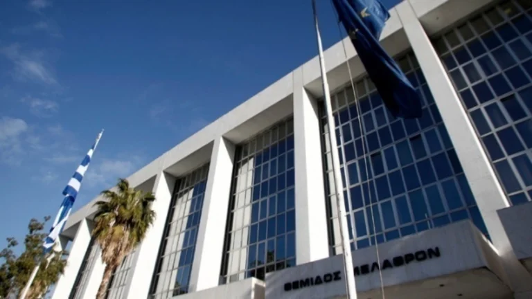 Εισαγγελέας Αρείου Πάγου: “Ερευνάται αρμοδίως κάθε πιθανό αίτιο θανάτου του Βασίλη Καλογήρου”