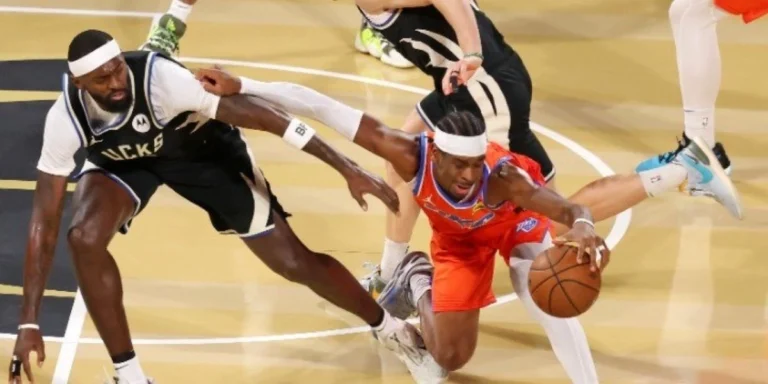 NBA: Πρόβλημα για τους Μιλγουόκι Μπακς με τον Μπόμπι Πόρτις-Εκτός παρκέ για 25 αγωνιστικές λόγω λήψης απαγορευμένης ουσίας
