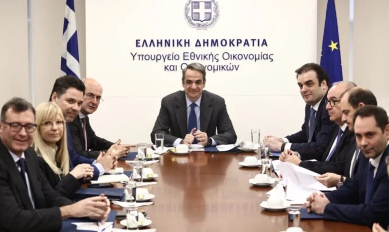Ο Μητσοτάκης προανήγγειλε νέες μειώσεις φόρων: “Οι πολίτες θα δουν σύντομα το όφελος από την πάταξη της φοροδιαφυγής”