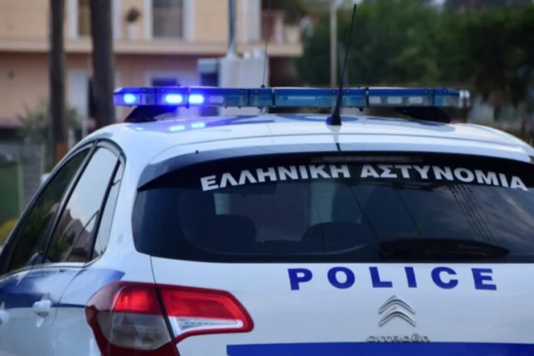 Ρέθυμνο: Χειροπέδες σε πατέρα και γιο για κατοχή όπλων