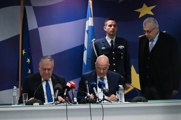 Υπεγράφη η σύμβαση για το πρόγραμμα «Θώραξ» – Συνεργασία Άμυνας και Ανάπτυξης για την εθνική ασφάλεια