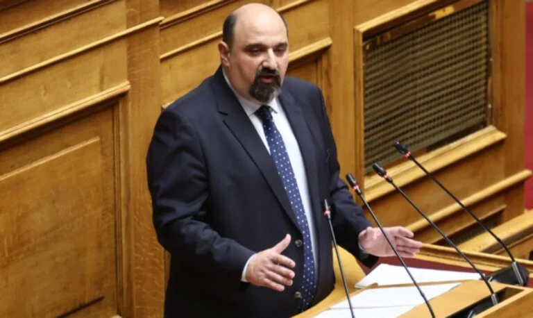 Χρήστος Τριαντόπουλος: Απολογείται με υπόμνημα στην Προανακριτική