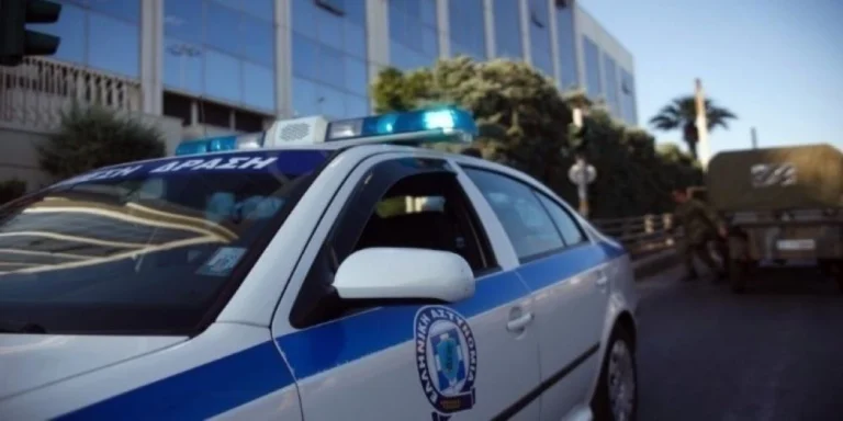 Νέο περιστατικό ενδοοικογενειακής βίας στις Αχαρνές: Άνδρας απείλησε τη γυναίκα του με όπλο