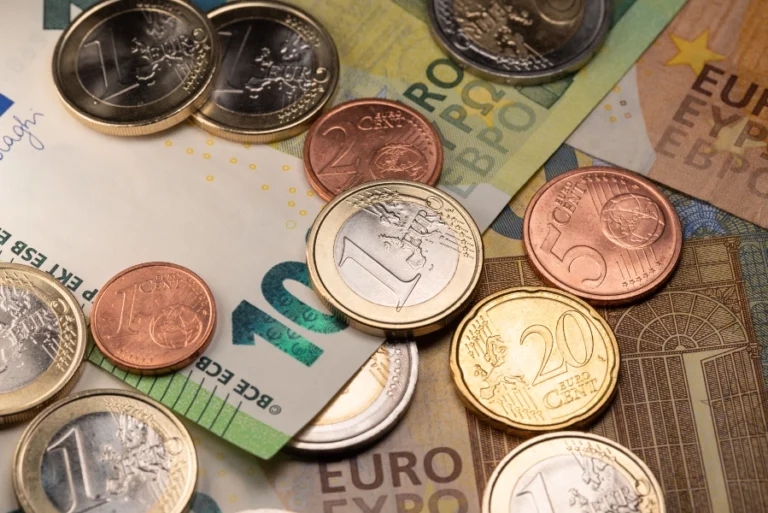 Από την Τρίτη του Πάσχα ξεκινούν οι πληρωμές συντάξεων