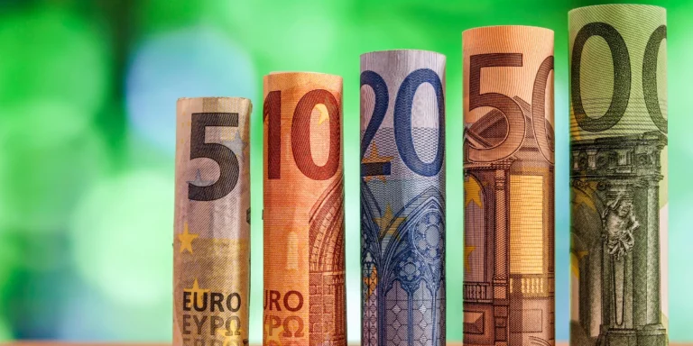 Ο χάρτης πληρωμών από τον e-ΕΦΚΑ και ΔΥΠΑ από τις 2 έως τις 6 Ιουνίου