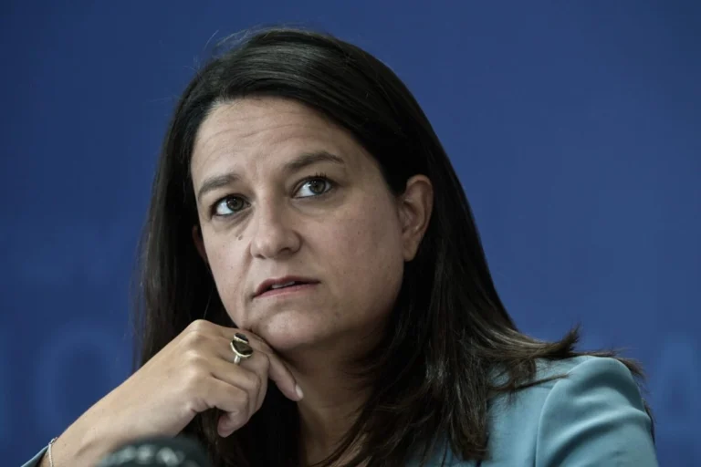 Κεραμέως: Η χώρα μας έχει πλέον χαμηλότερη ανεργία από τη Σουηδία, την Εσθονία, τη Φινλανδία και την Ισπανία