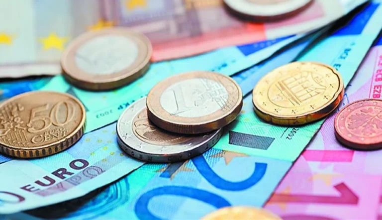 Επίδομα αδείας 2025: Πότε θα καταβληθεί 