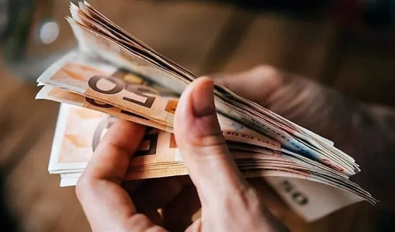 e-ΕΦΚΑ και ΔΥΠΑ: Οι πληρωμές έως τις 4 Ιουλίου
