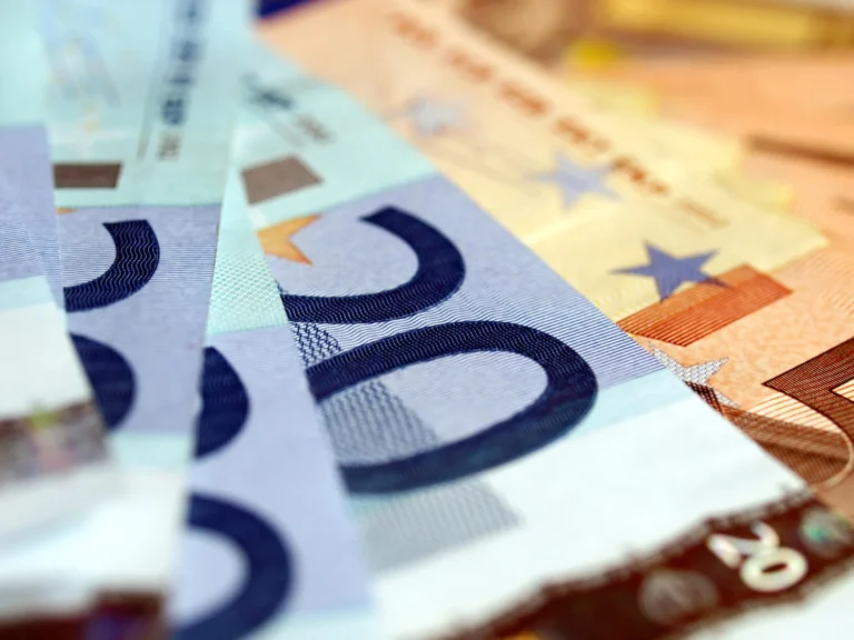 Επίδομα 250 ευρώ στους συνταξιούχους 