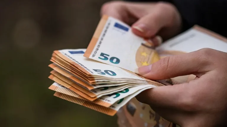 Συντάξεις Ιουλίου 2025: Οι ημερομηνίες πληρωμών 