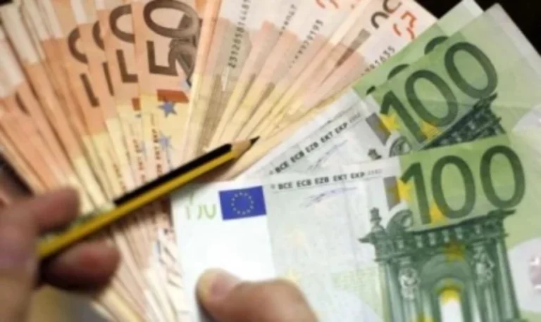 4 στους 10 επαγγελματίες καθυστερούν τις εισφορές