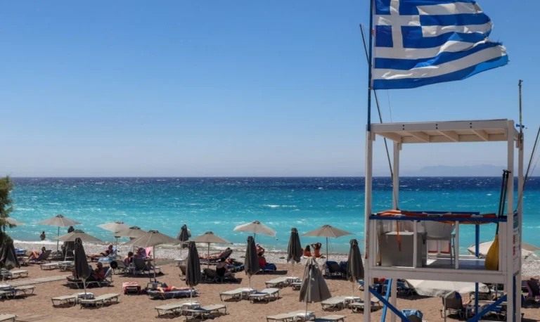 Νέο ΙΝΚΑ: Ο Έλληνας εξαφανίζεται από τον εγχώριο τουριστικό χάρτη